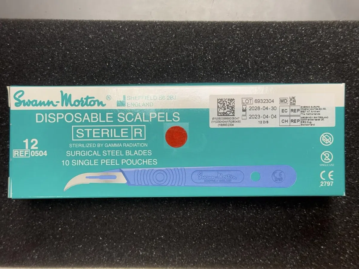 Bisturi sterili Swann Morton n°12 confezione da 10